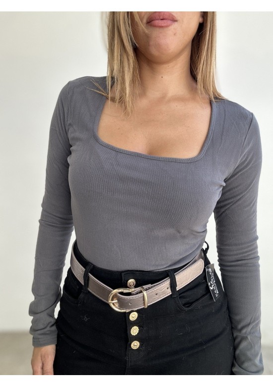 Cinturón metalizado