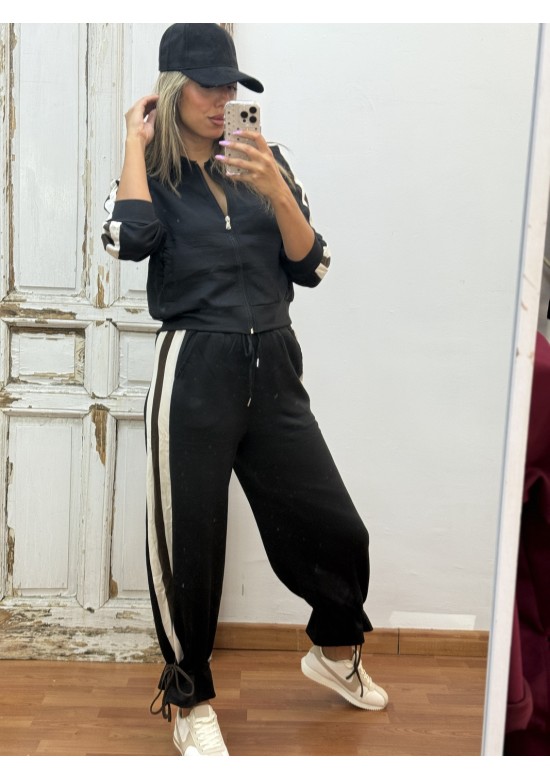 Conjunto deportivo Martina