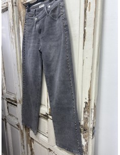 Jeans tachuelas gris 2
