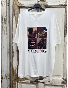 Camiseta Strong