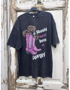 Camiseta oversize boots
