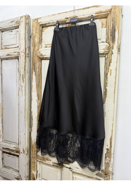 Falda Satén Encaje