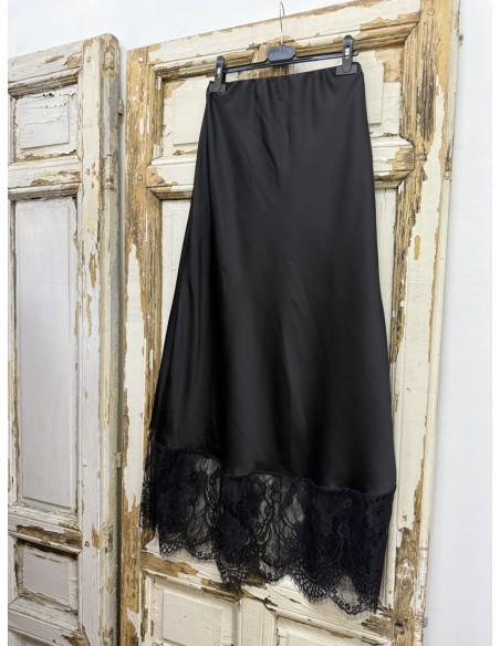 Falda Satén Encaje