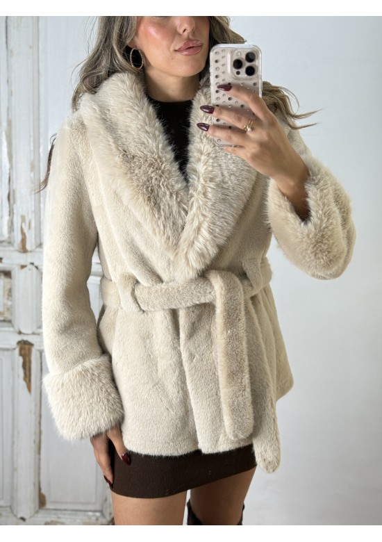 Abrigo Pelo Estrella