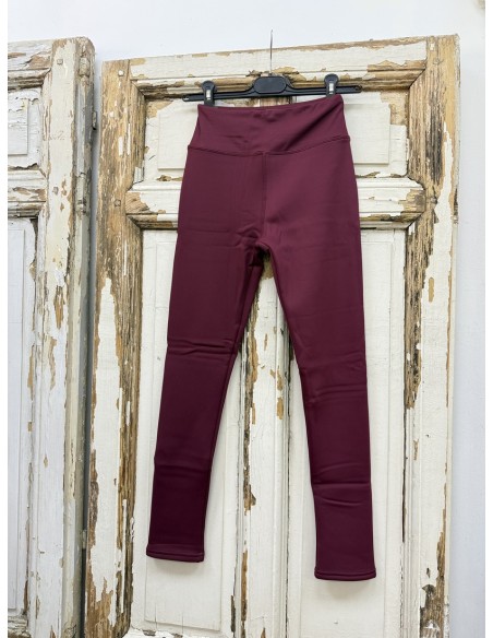 pantalon termico burdeo