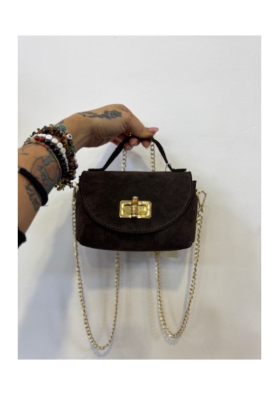 bolso marrón de piel